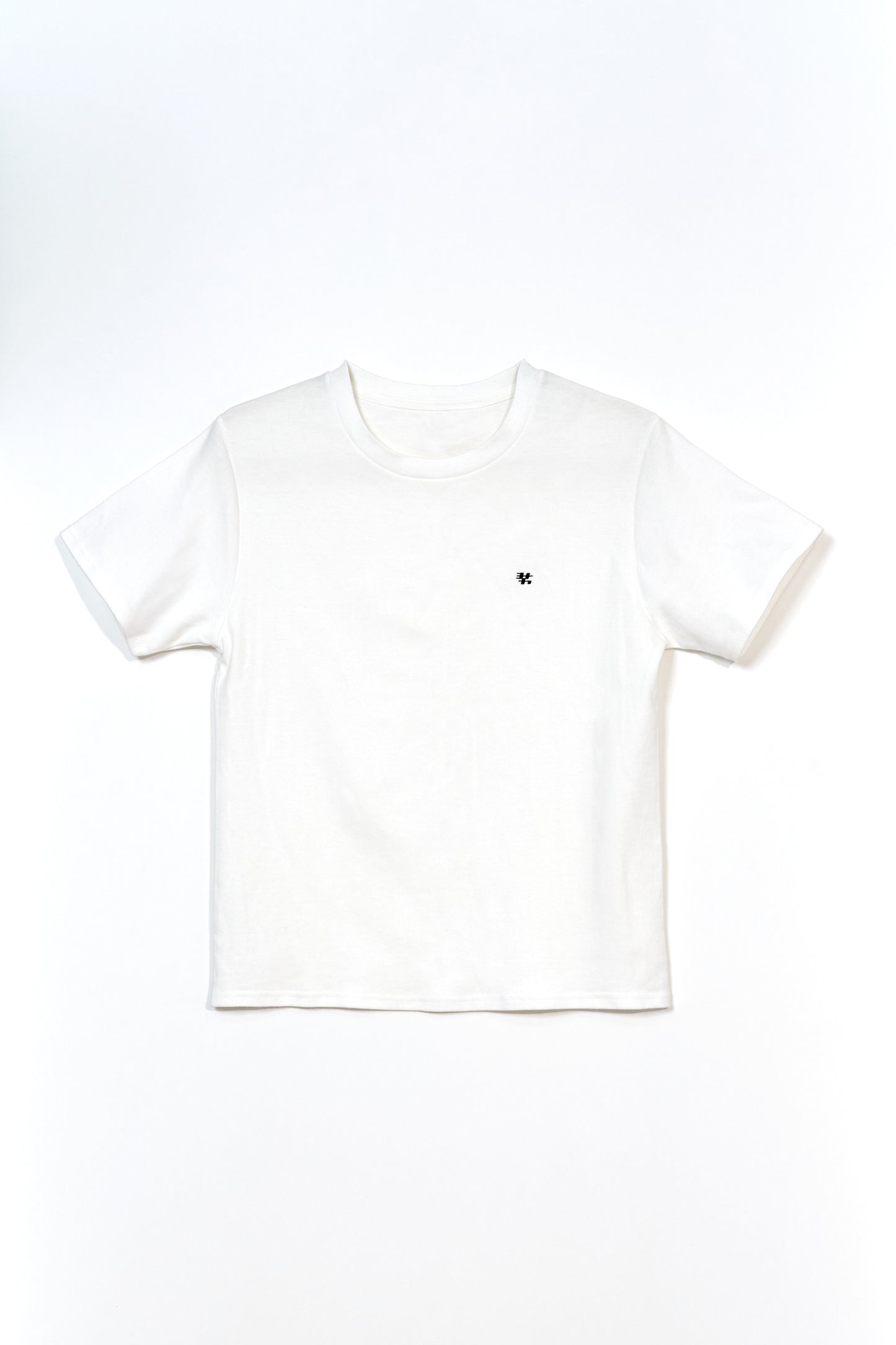 YONAKA 刺繍Tシャツ（ホワイト）