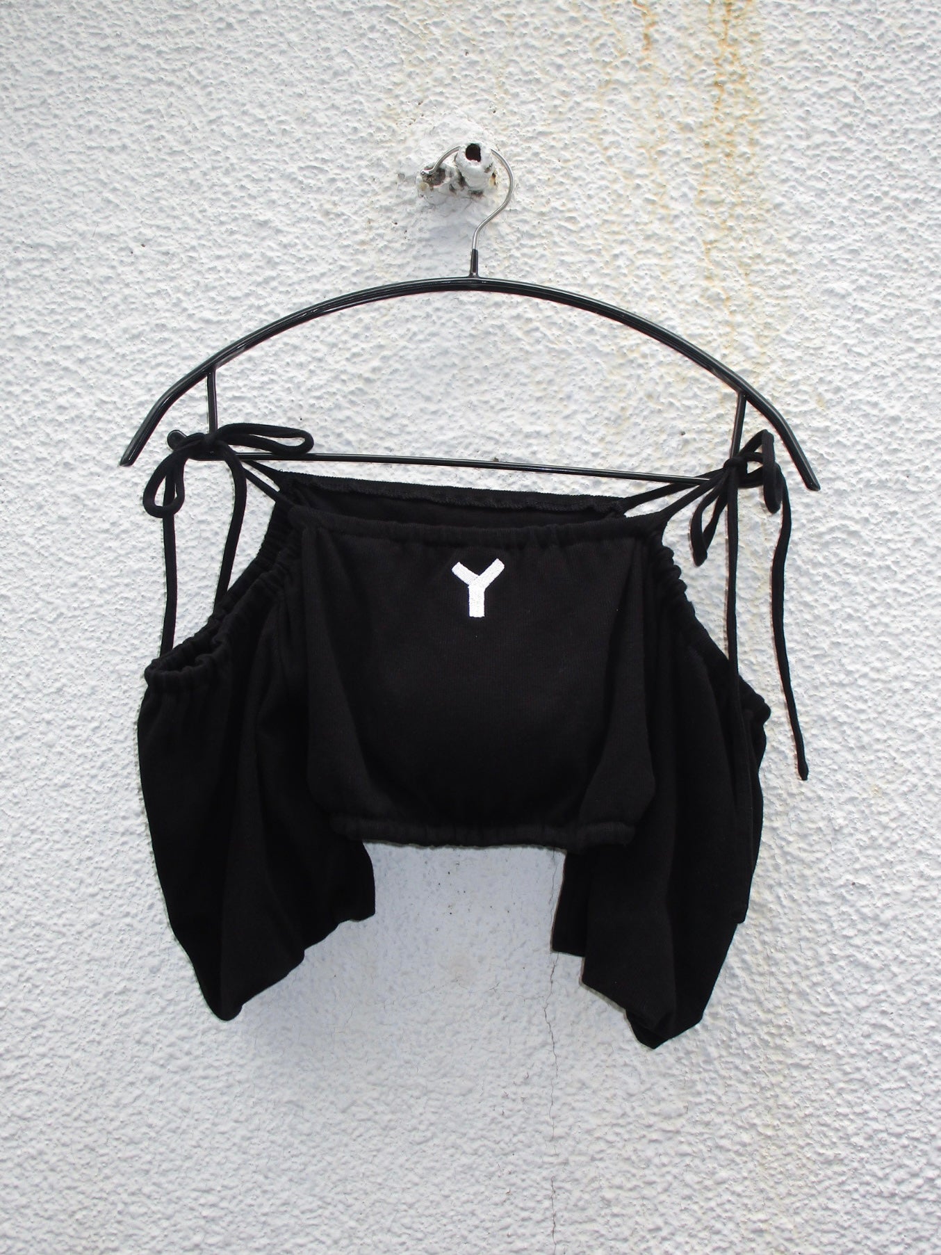 YONAKA×Eric Haze  “Y”ロゴオフショルダートップス